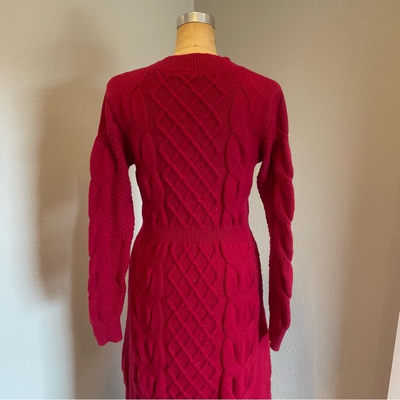SHEIN- NWT M Maroon Knit V-Neck Long Knitted Sweater Dress - Picture 2 of 9